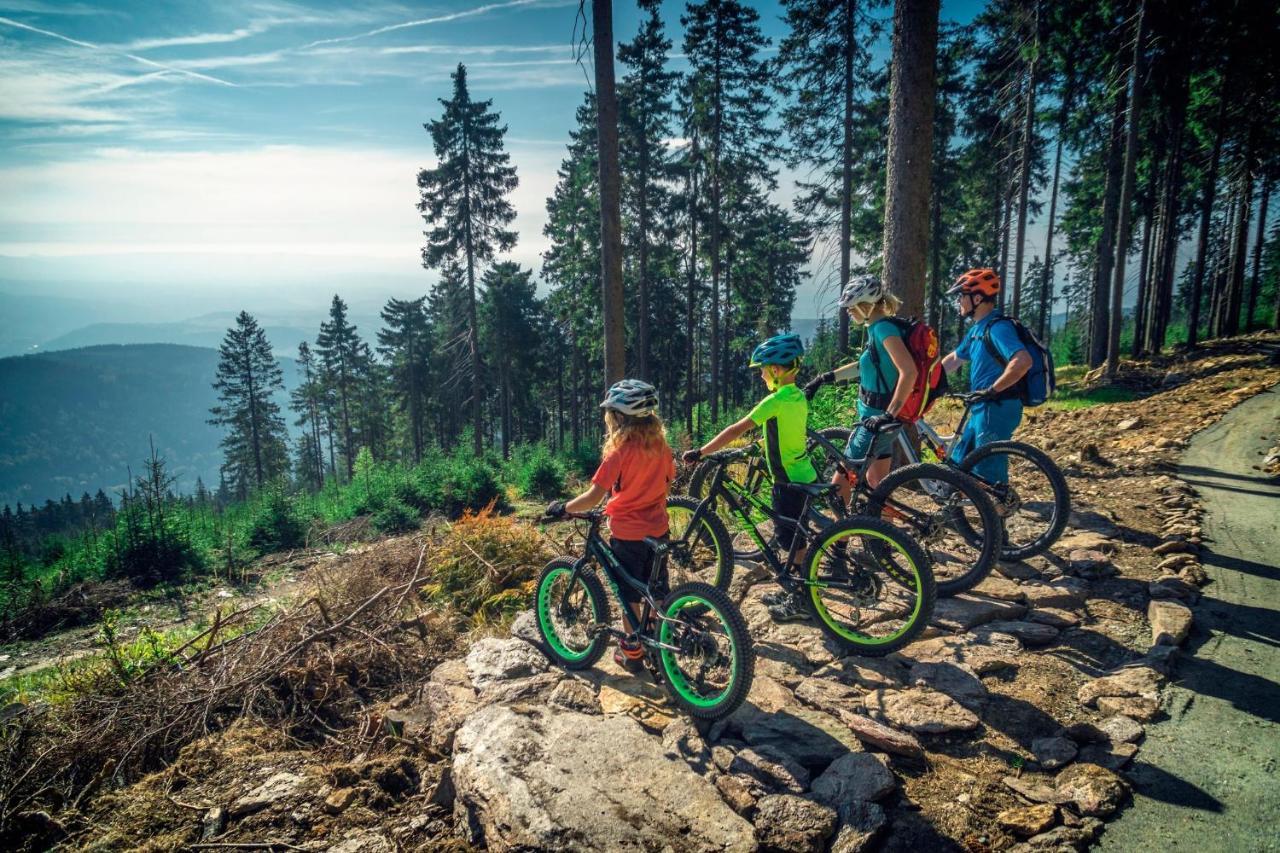 Ski Berg Klinovec Loučná pod Klínovcem Extérieur photo